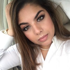 Meet your Posher, Mifrah